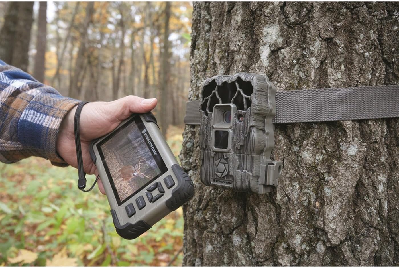 Stealth Cam QS22 Trail Camera Kit, 22MP Z151