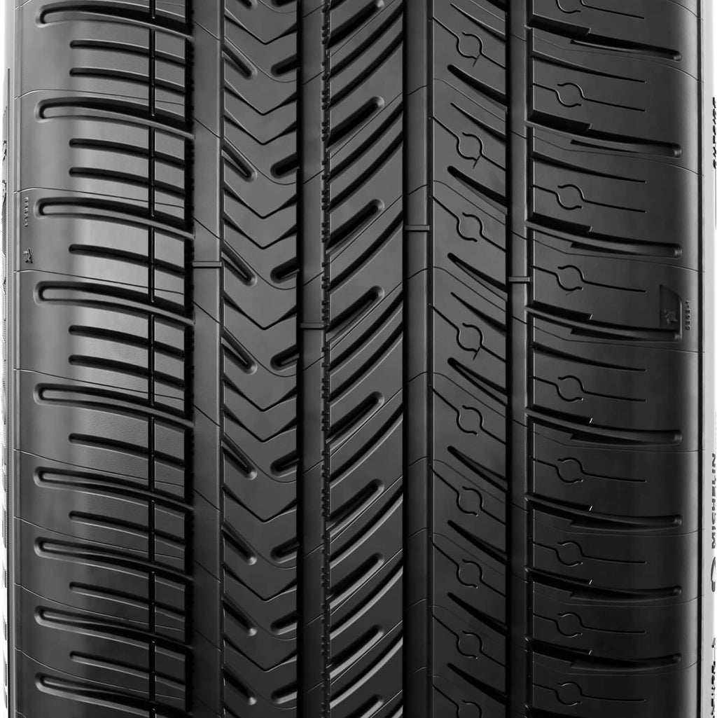 Michelin Pilot Sport All Season 4 Performance Tire 275/35ZR20 Q575370