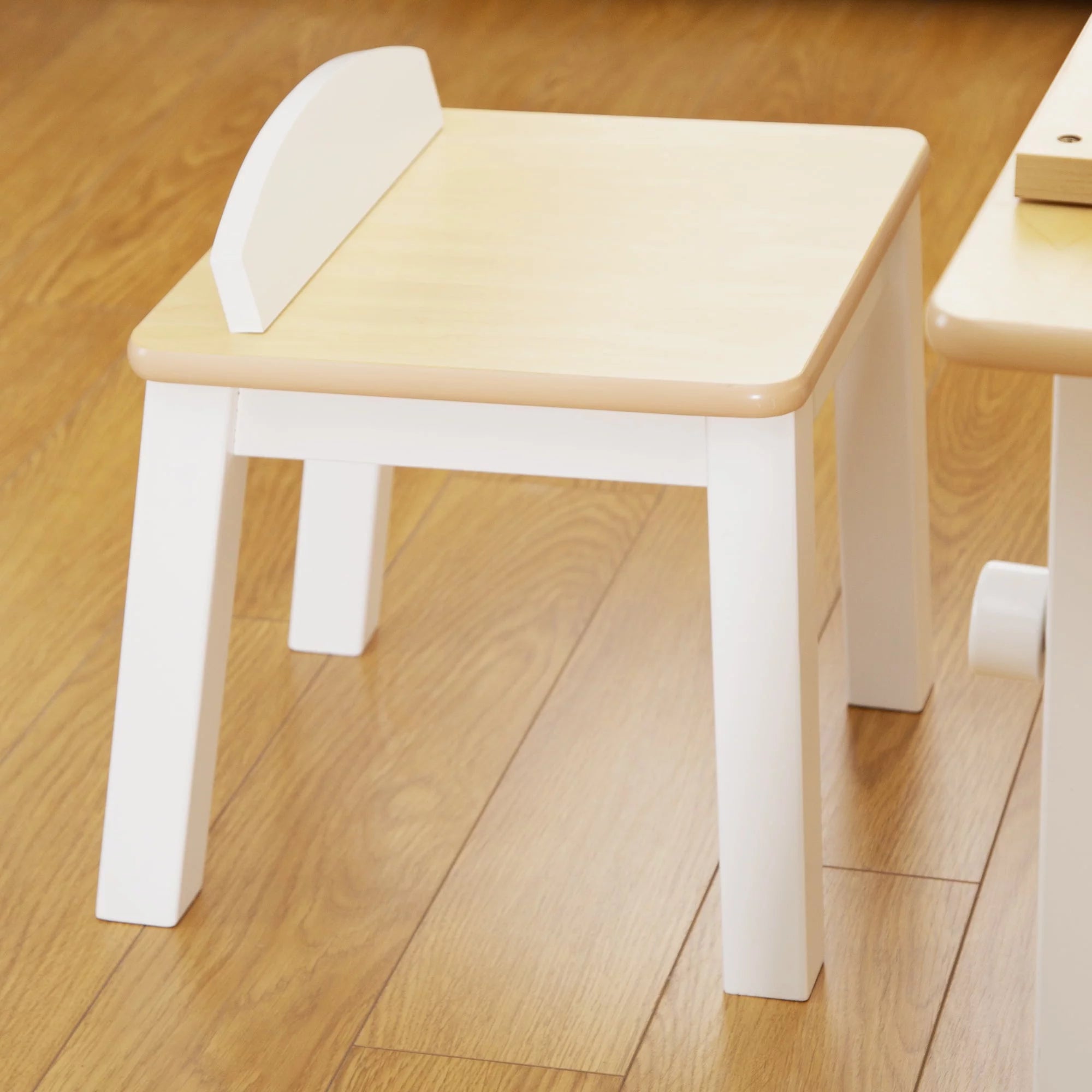 Guidecraft Arts and Crafts Center Kids Activity Table with Stools and Storage Q77012