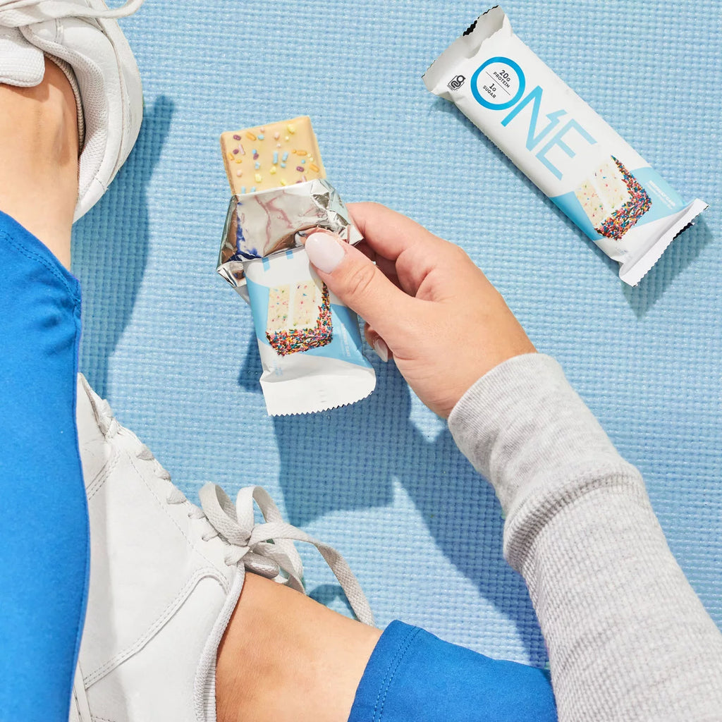 ONE Protein Bar, Birthday Cake, 20g Protein, 12 Count X6746