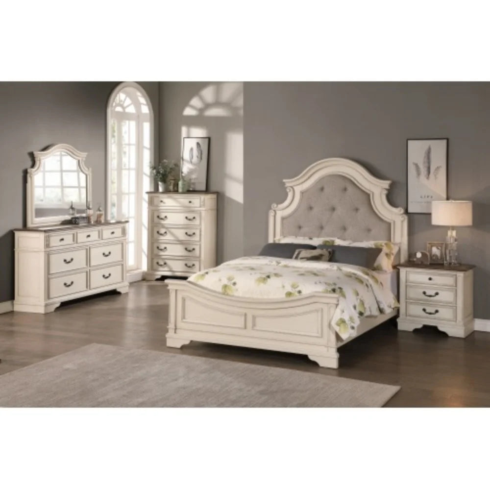 Polished White Wooden Nightstand with 3 Drawers Z5014