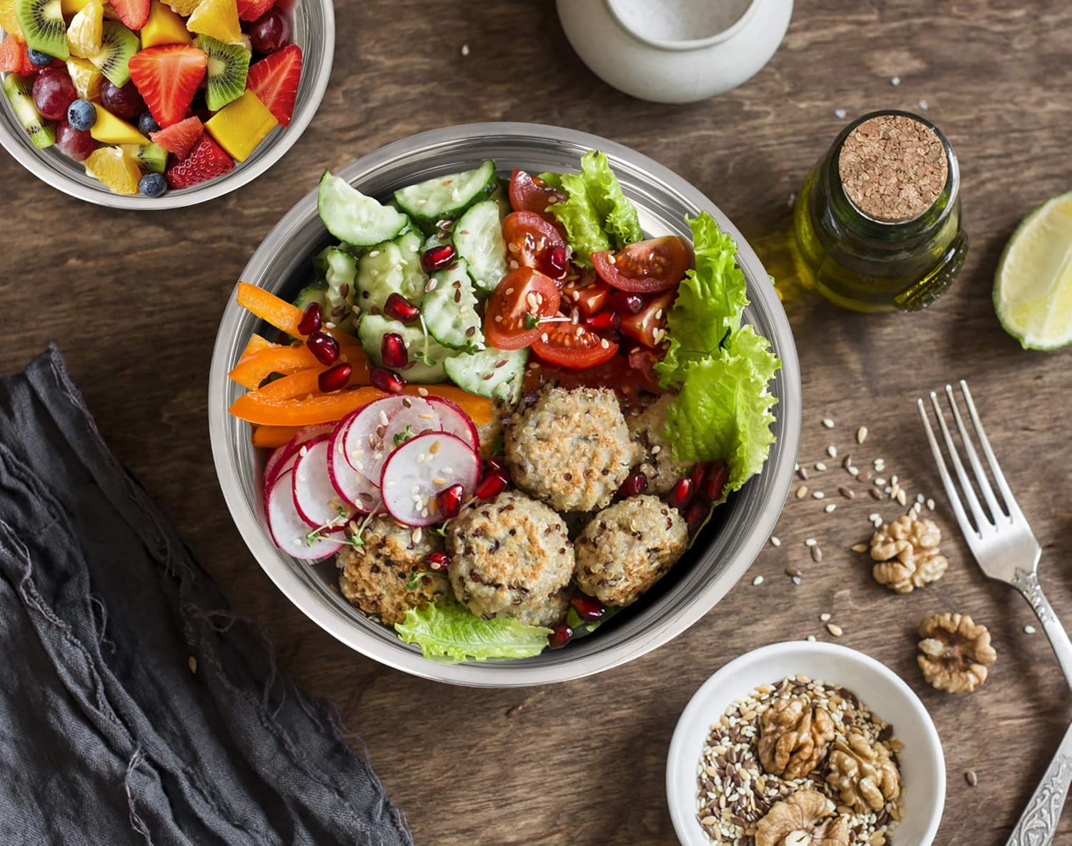 Stainless Steel Mixing Bowl Set with Airtight Lids, 5 Pieces P587