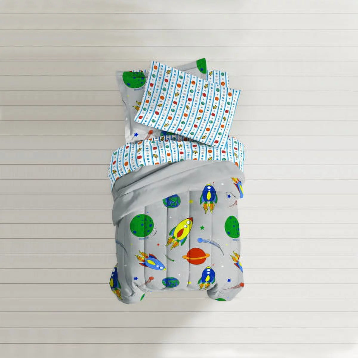 Dream Factory Space Rocket Twin 5 Piece Comforter Set Bed-in-a-Bag J760