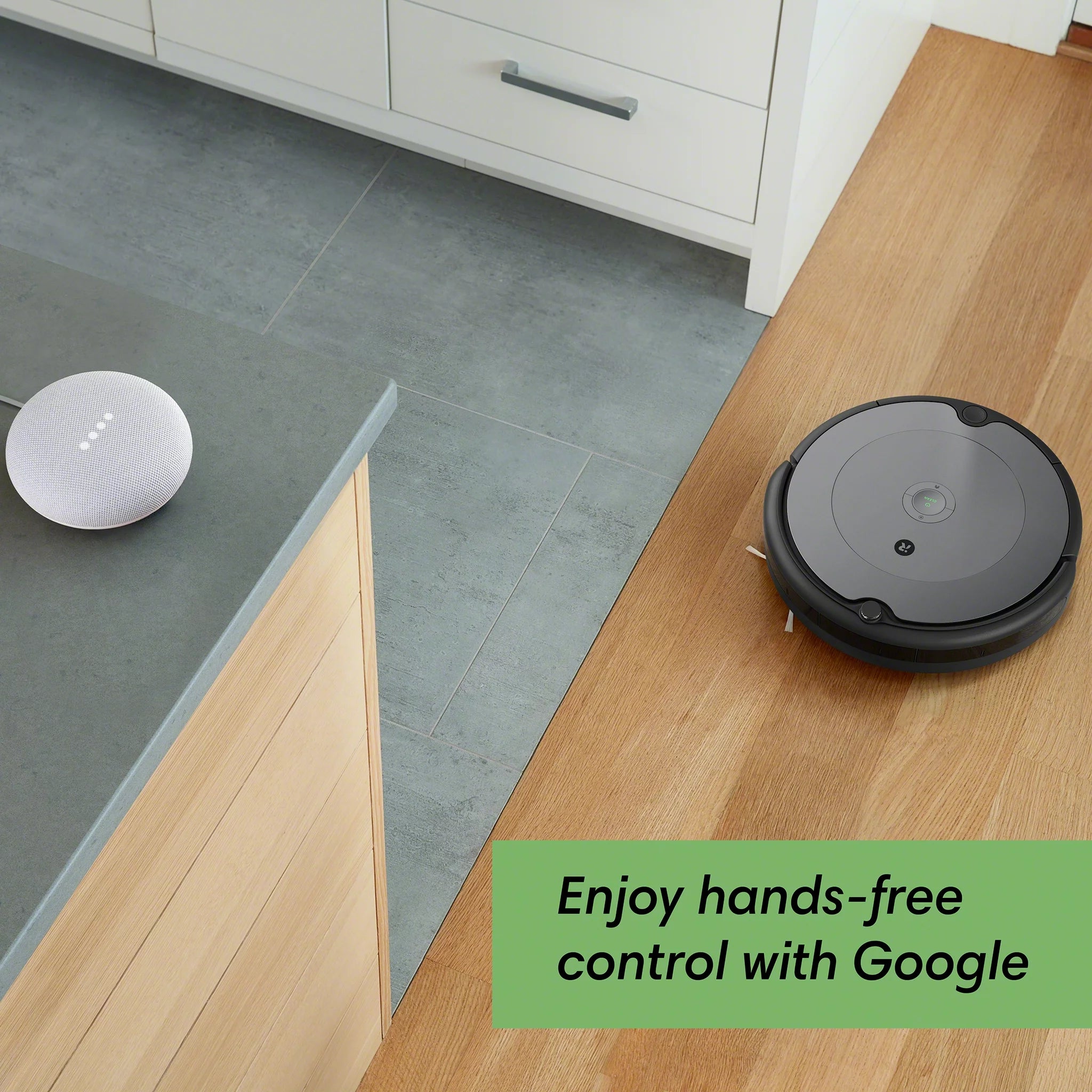 iRobot Roomba 676 Robot Vacuum for Pet Hair, Carpets & Hard Floors O11563