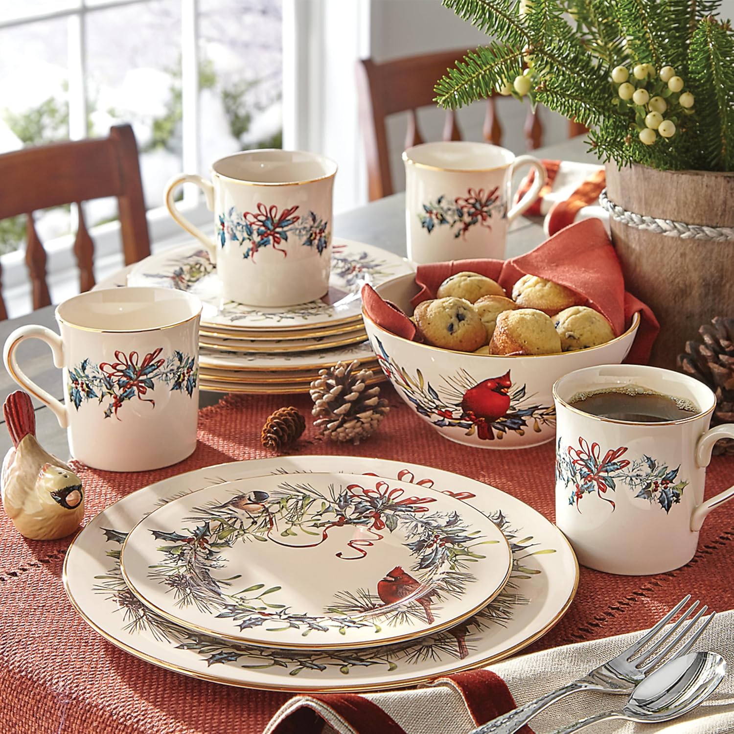 Lenox Winter Greetings 12-Piece Dinnerware Set, red & green O329751