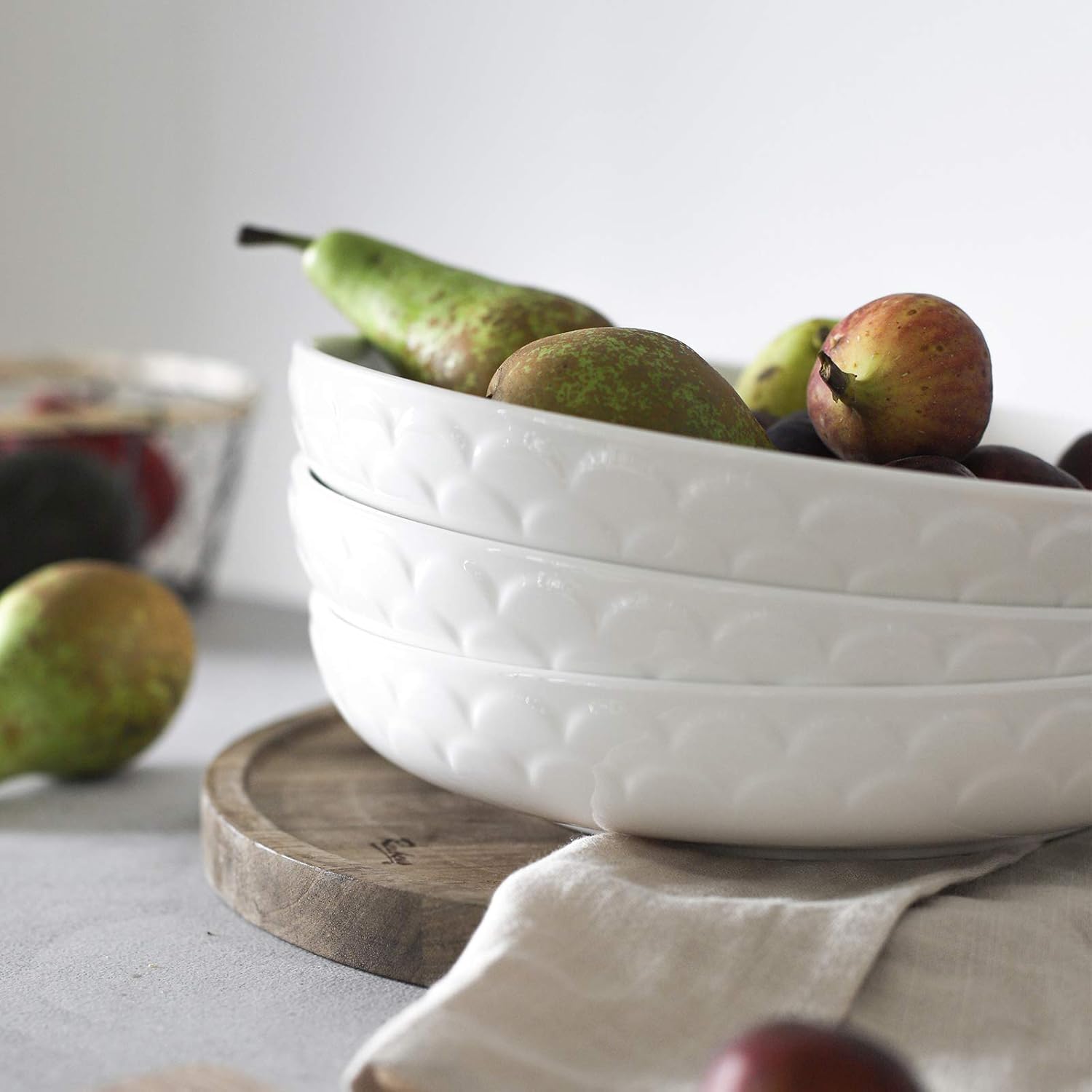 DOWAN Pasta Bowls 54 oz White Ceramic Salad Bowl Set of 4 W31719