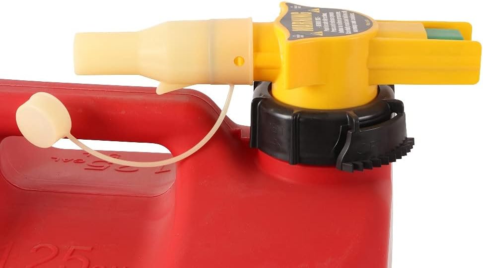 1-1/4-Gallon Poly Gas Can (CARB Compliant), Red D505353